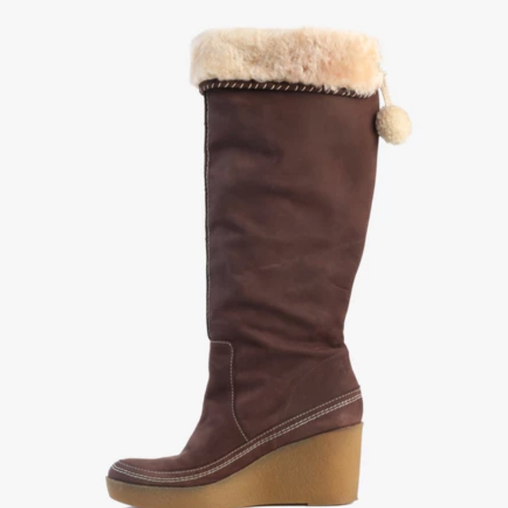 NEW JUICY COUTURE: BROWN SHEARLING SNOW BOOTS